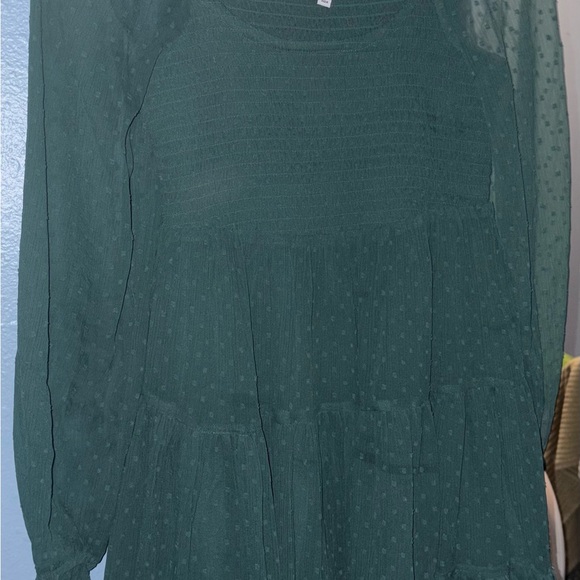 Dresses & Skirts - Elegant Green Long Sleeve Dress